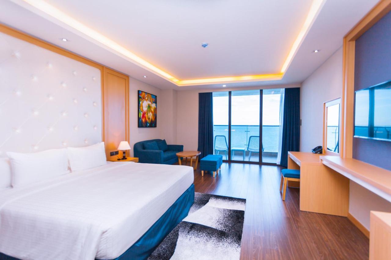 Vung Tau Riva Hotel Esterno foto